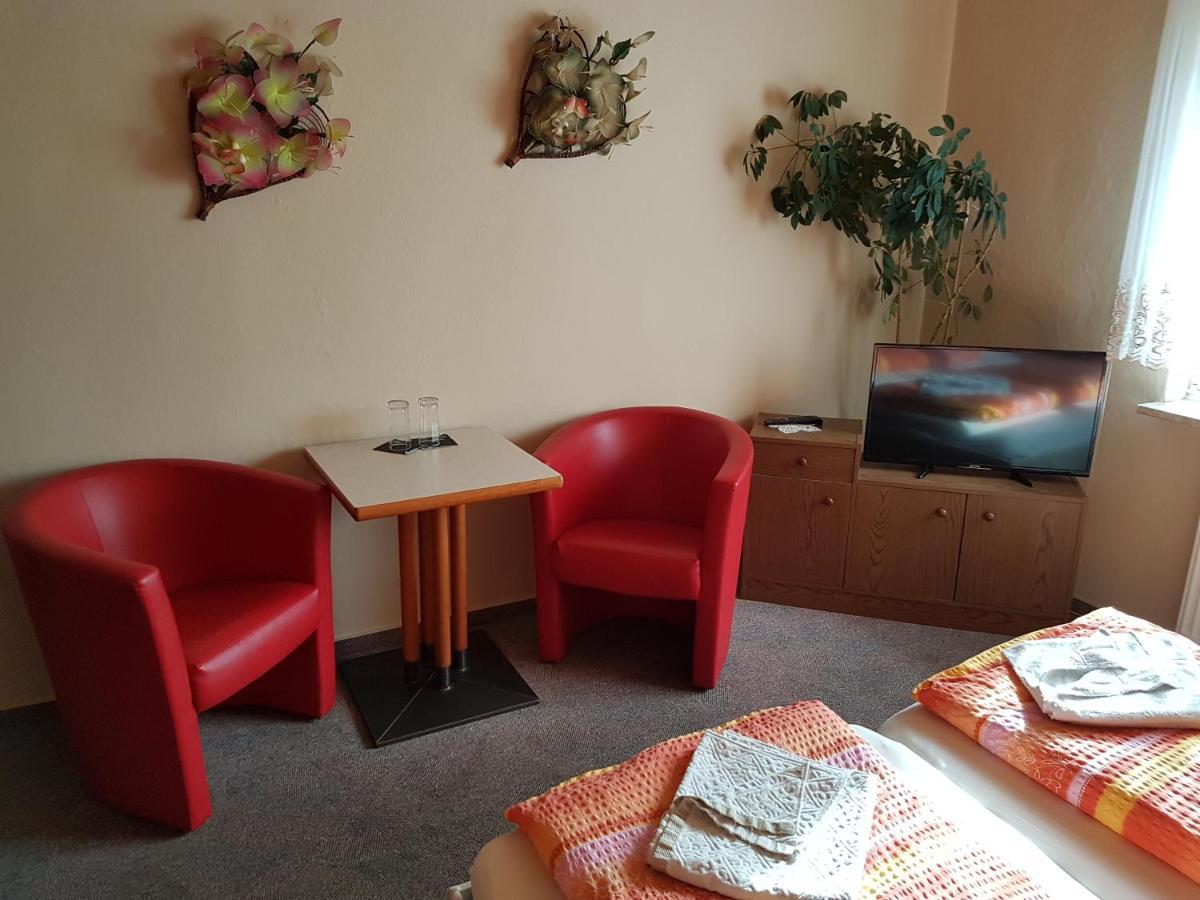 Hotel Arkona Genthin Ngoại thất bức ảnh